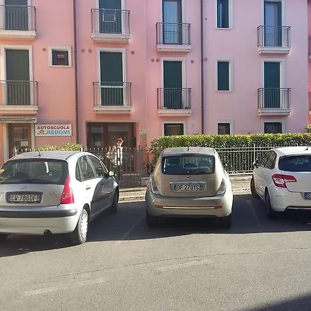 Casa Vacanza Melograno דירה קסטלנואובו דל גארדה