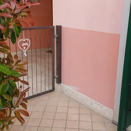 Casa Vacanza Melograno 아파트 *